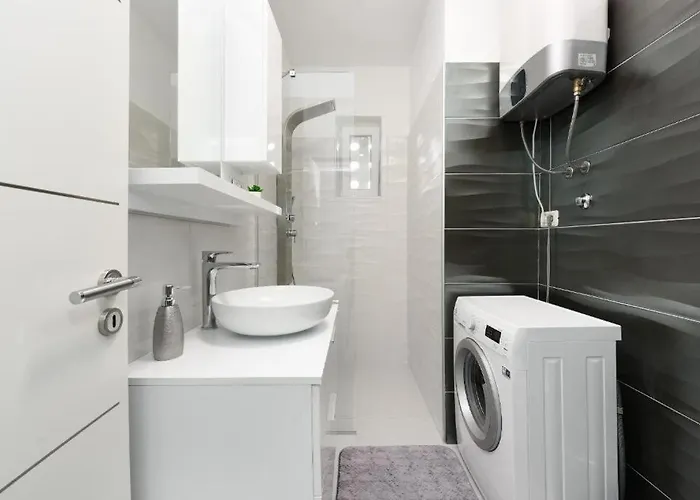 Апартаменти Lant Задар